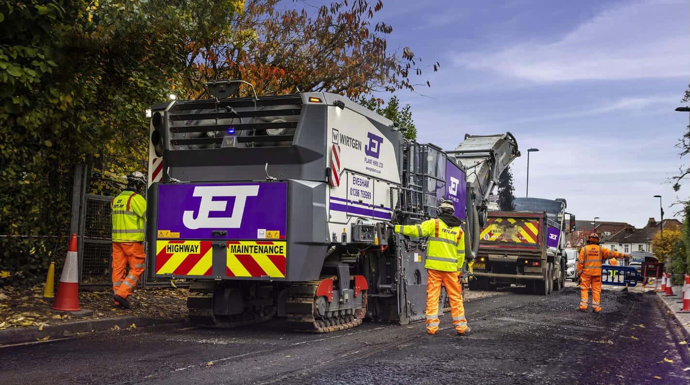 2.2m Tracked Road Planer