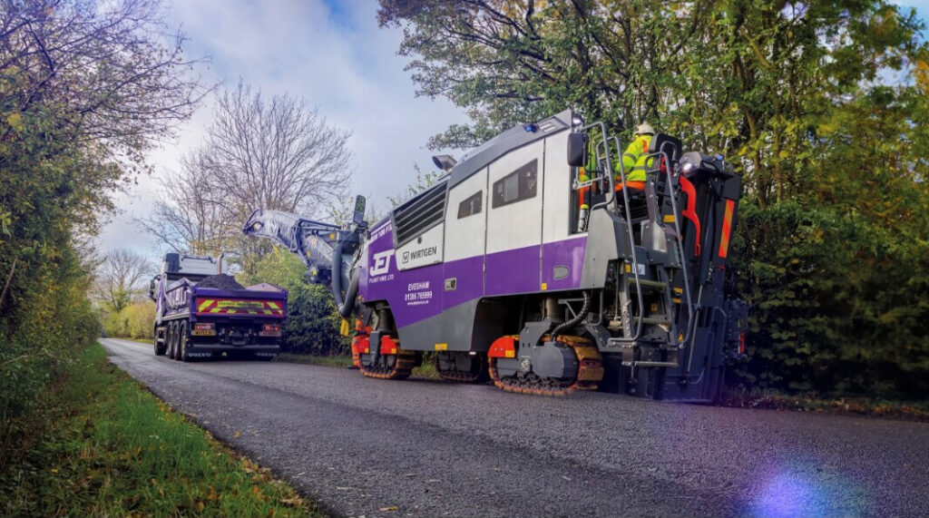 1m Tracked Road Planer